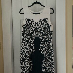 Nine West Elegant Black and White Sleeveless Dress